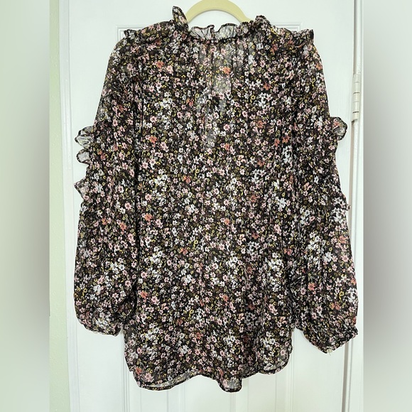 Terra & Sky 2X Floral Blouse 🌸 - Picture 6 of 8